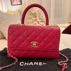 🖤Sold🖤 Chanel Coco Small Handle Bag Caviar Red
